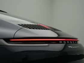 Porsche 911 (2020) thumbnail 14