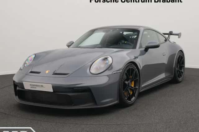 Porsche 911 (2022) thumbnail 1