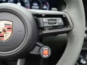Porsche 911 (2025) thumbnail 21