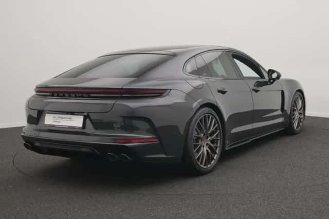 Porsche Panamera (2024) thumbnail 5