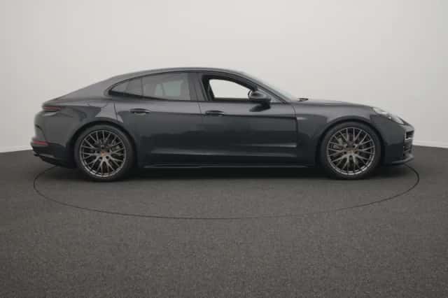 Porsche Panamera (2024) thumbnail 6