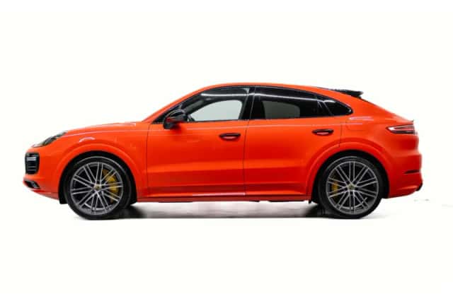 Porsche Cayenne (2020) thumbnail 2