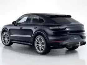 Porsche Cayenne (2021) thumbnail 3