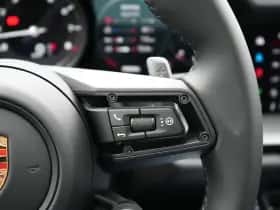 Porsche 911 (2024) thumbnail 31