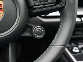 Porsche 911 (2024) thumbnail 32