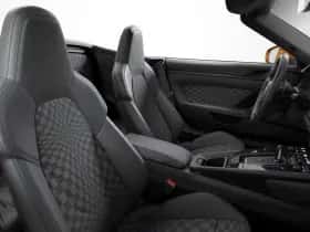 Porsche 911 (0) thumbnail 5
