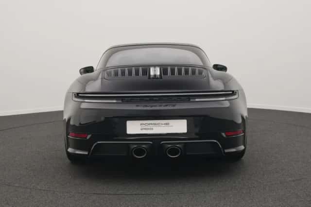 Porsche 911 (2026) thumbnail 4