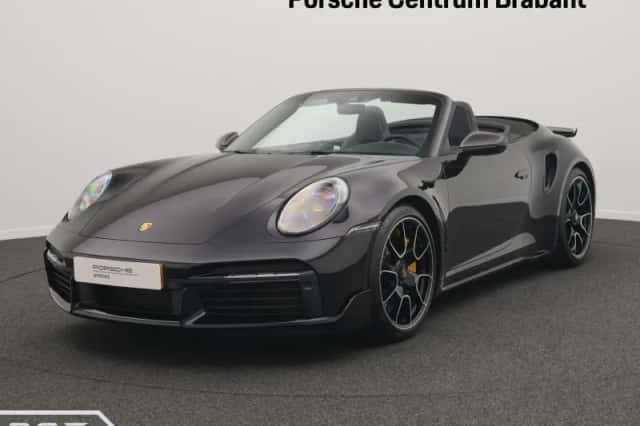 Porsche 911 (2022) thumbnail 1