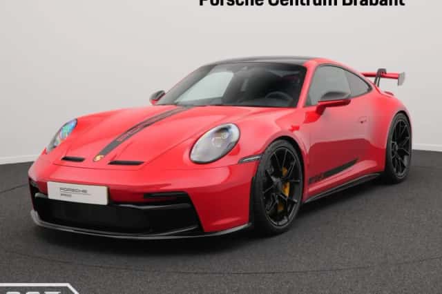 Porsche 911 (2021) thumbnail 1
