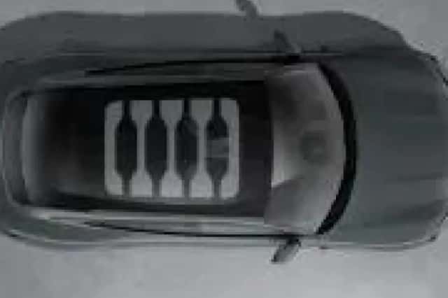 Porsche Taycan (2024) thumbnail 5