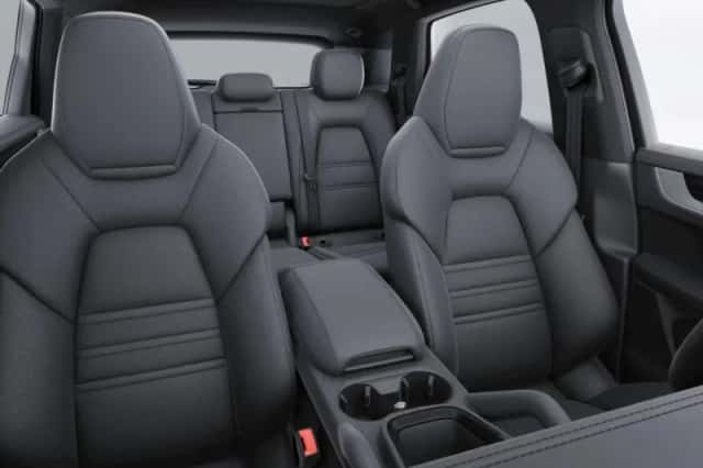 Porsche Cayenne (2025) thumbnail 5