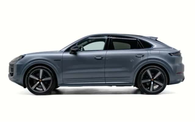 Porsche Cayenne (2026) thumbnail 2