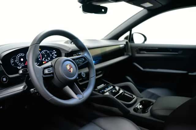 Porsche Cayenne (2026) thumbnail 4
