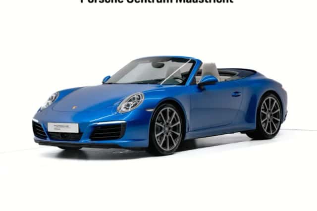 Porsche 911 (2016) thumbnail 1