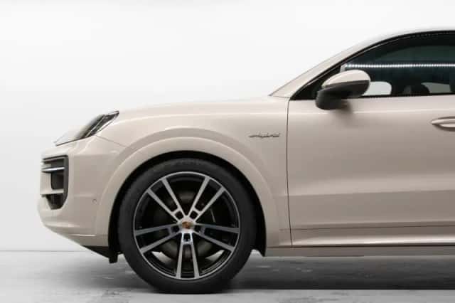Porsche Cayenne (2026) thumbnail 5