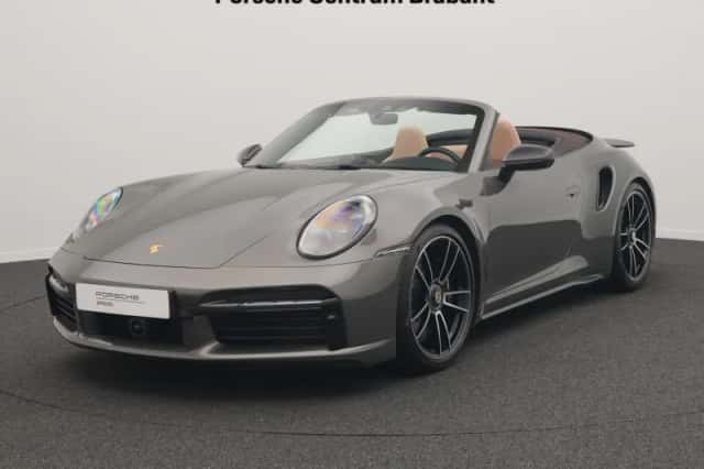 Porsche 911 (2022) thumbnail 1