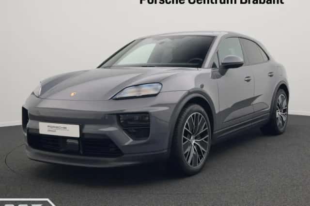 Porsche Macan (2025) thumbnail 1