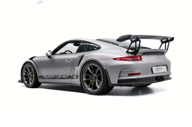 Porsche 911 (2015) thumbnail 3