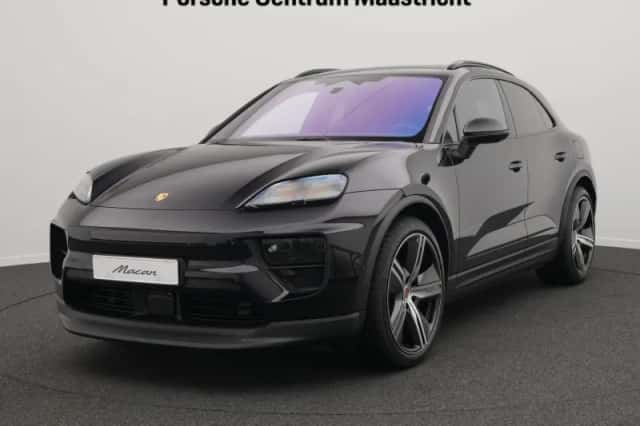 Porsche Macan (2026) thumbnail 1