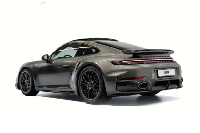 Porsche 911 (2026) thumbnail 3