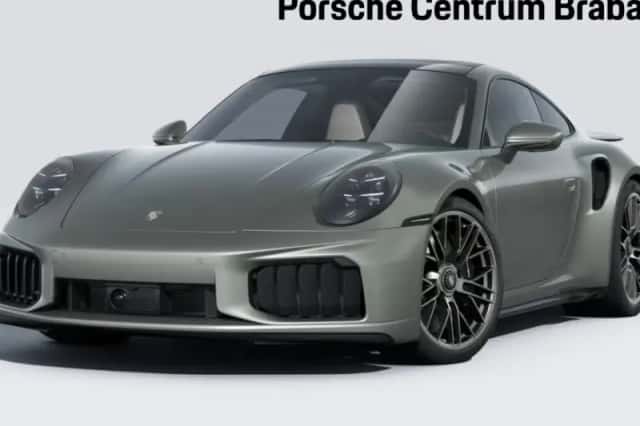 Porsche 911 (2026) thumbnail 1
