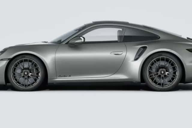 Porsche 911 (2026) thumbnail 2