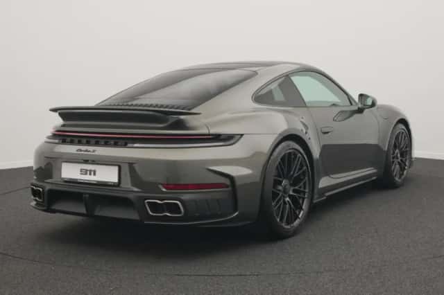 Porsche 911 (2026) thumbnail 6