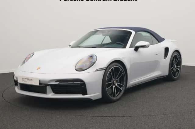 Porsche 911 (2023) thumbnail 1