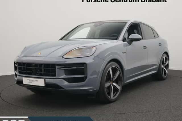 Porsche Cayenne (2024) thumbnail 1