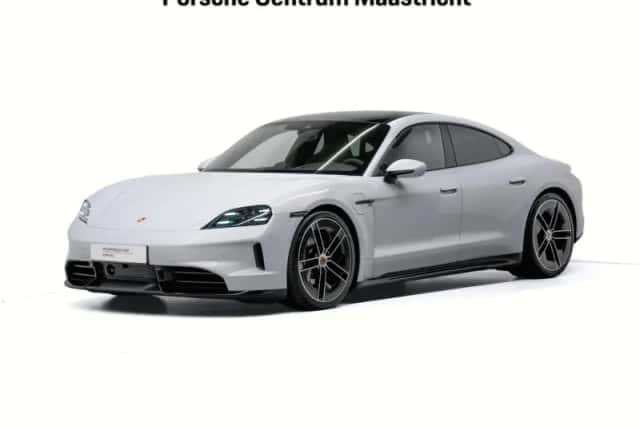 Porsche Taycan (2025) thumbnail 1