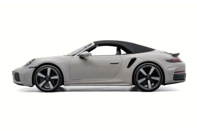 Porsche 911 (2026) thumbnail 6