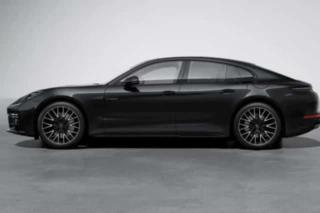 Porsche Panamera (0) thumbnail 2