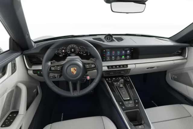 Porsche 911 (0) thumbnail 4