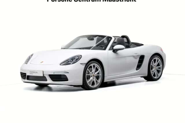 Porsche 718 (2016) thumbnail 1