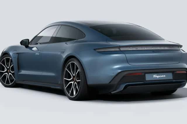 Porsche Taycan (2026) thumbnail 3