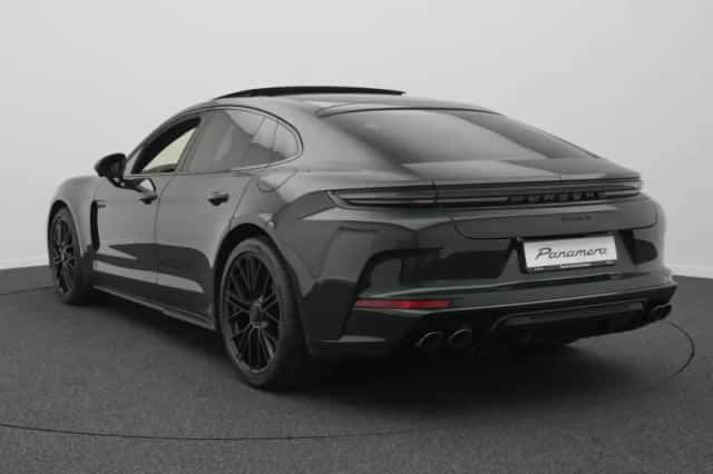 Porsche Panamera (2026) thumbnail 3