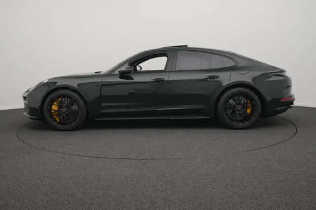 Porsche Panamera (2026) thumbnail 6