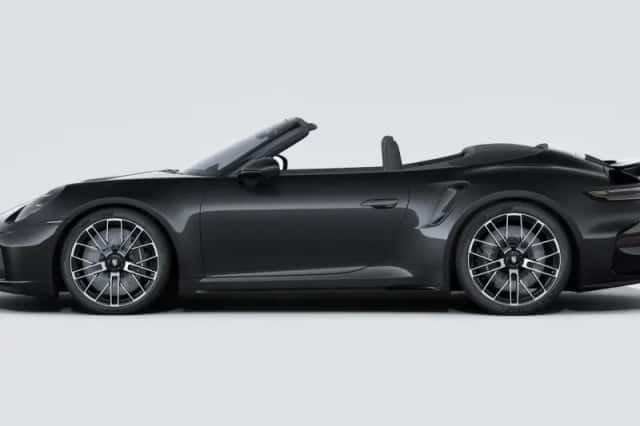 Porsche 911 (2026) thumbnail 2