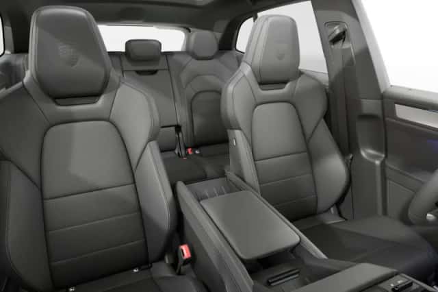 Porsche Cayenne (2026) thumbnail 4