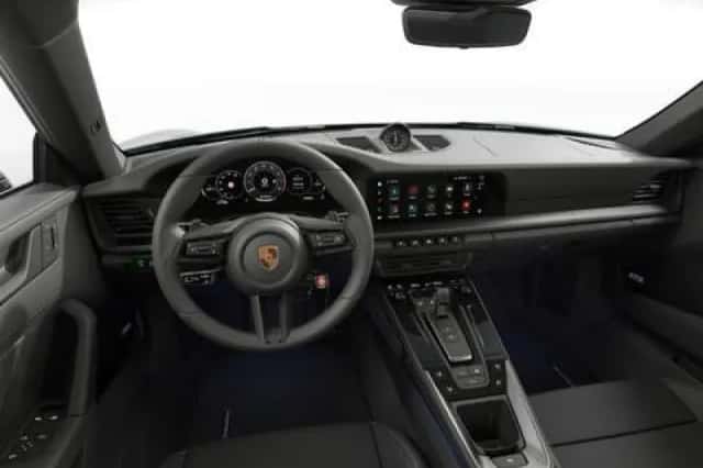 Porsche 911 (2025) thumbnail 5