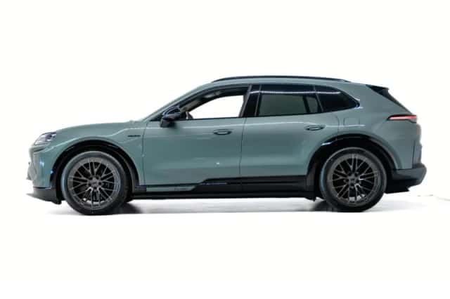 Porsche Cayenne (2026) thumbnail 2