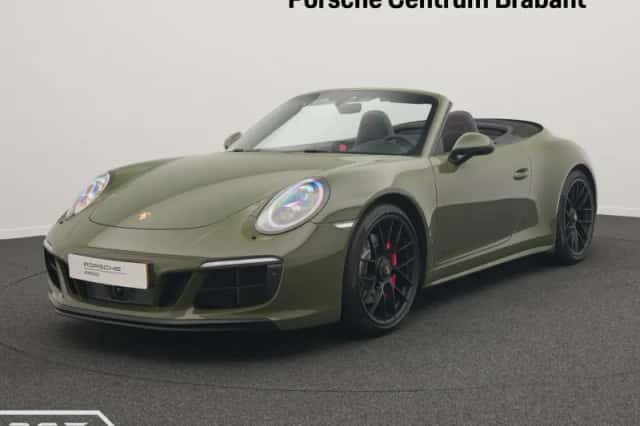 Porsche 911 (2018) thumbnail 1