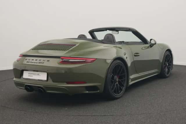 Porsche 911 (2018) thumbnail 5