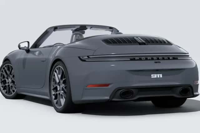 Porsche 911 (2024) thumbnail 3