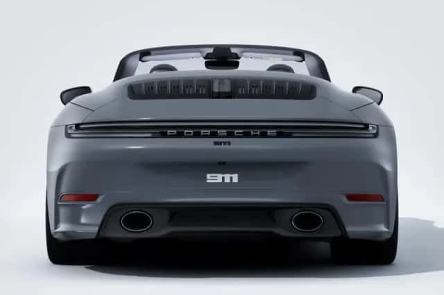 Porsche 911 (2024) thumbnail 6