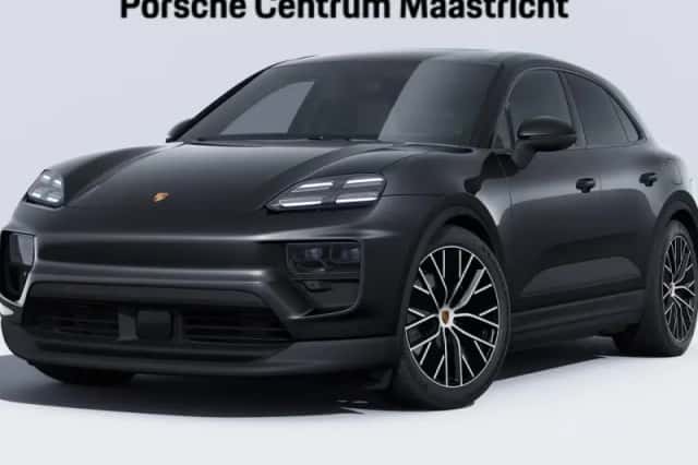Porsche Macan (2026) thumbnail 1
