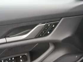 Porsche Taycan (2025) thumbnail 13