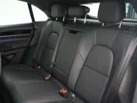 Porsche Macan (2026) thumbnail 28