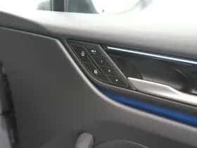 Porsche Macan (2026) thumbnail 33