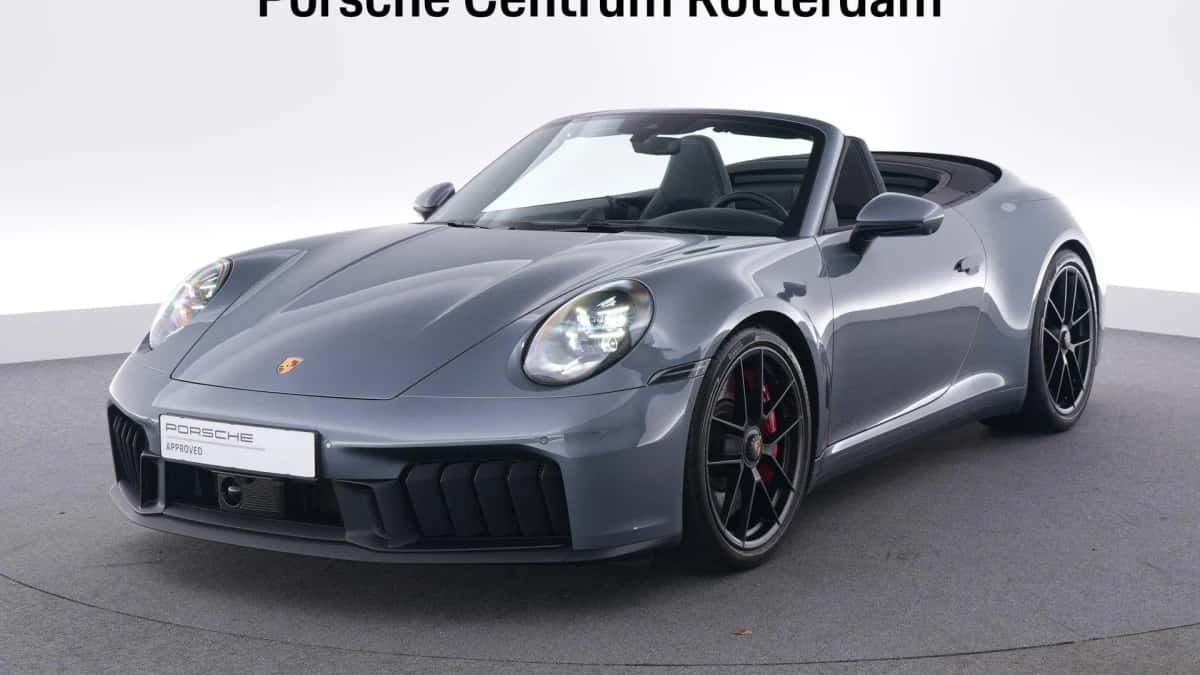 Porsche 911 (2025) — foto 1